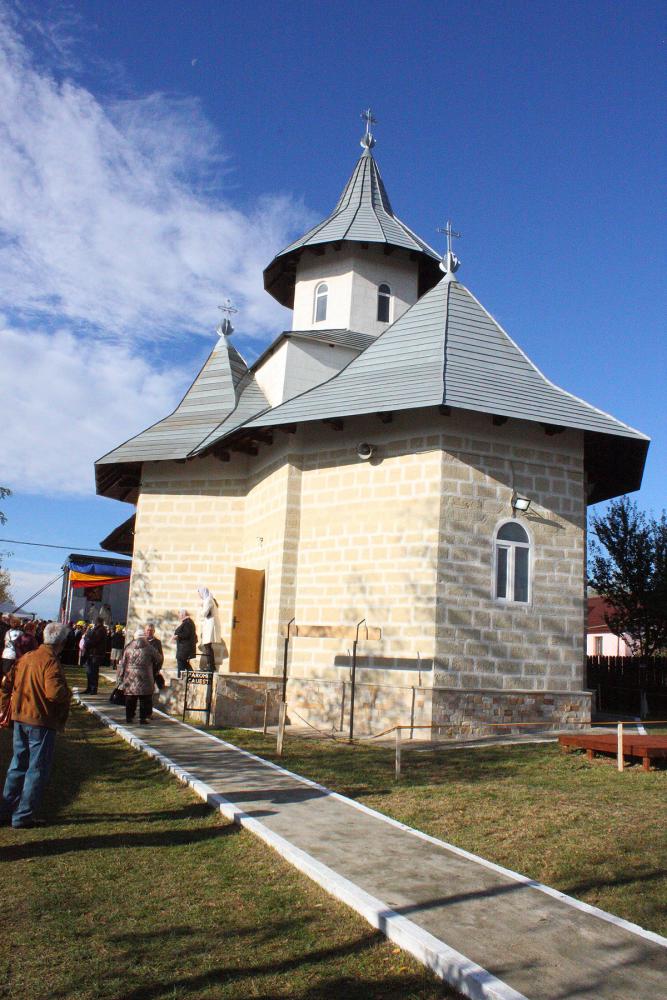 Sfințire biserica Căuești