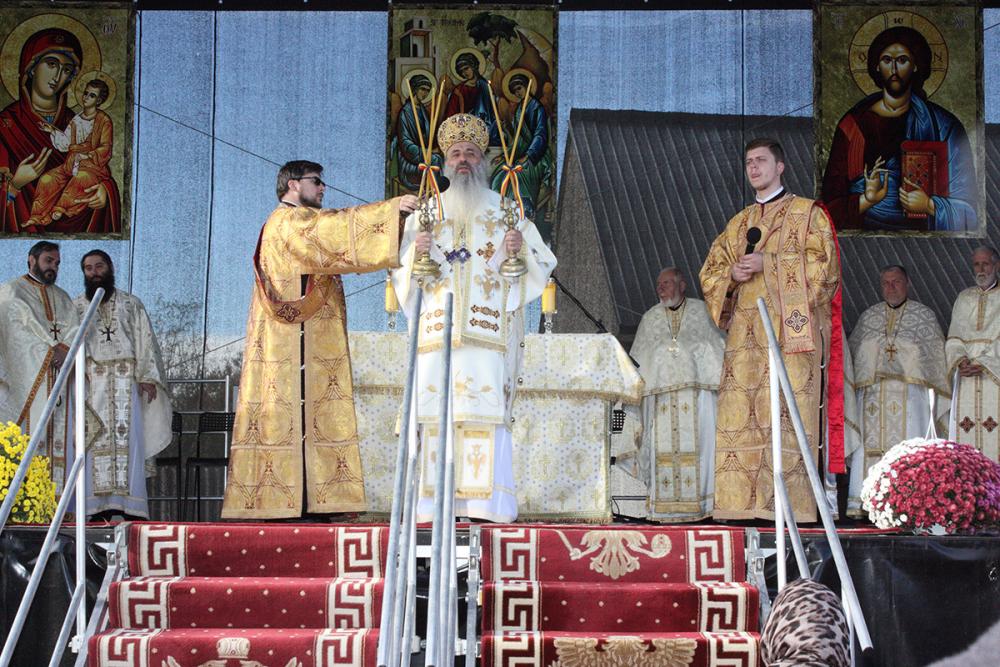 Sfințire biserica Căuești